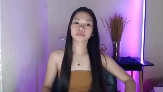 Image 7 of urasianbbgirl_18 Stream on Chaturbate on 21 months ago
