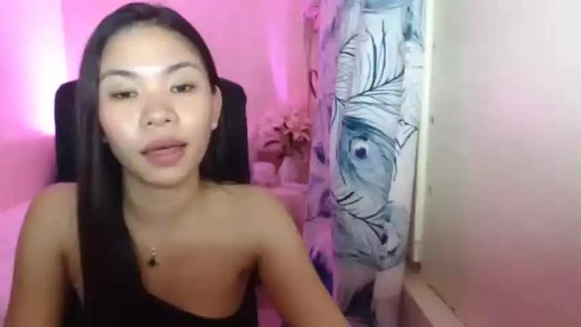 Image 7 of urasianbbgirl_18 Stream on Chaturbate on 18 months ago