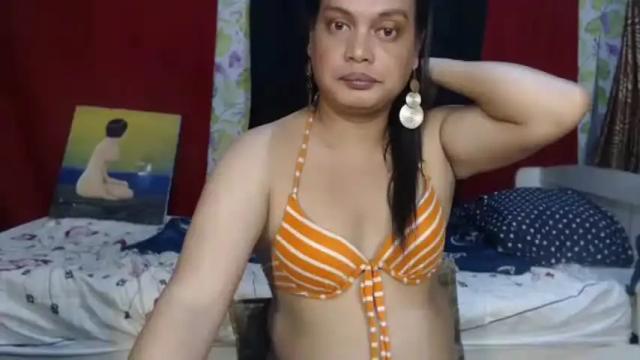 Image 10 of urasiandominaxx Stream on Chaturbate on 18 days ago