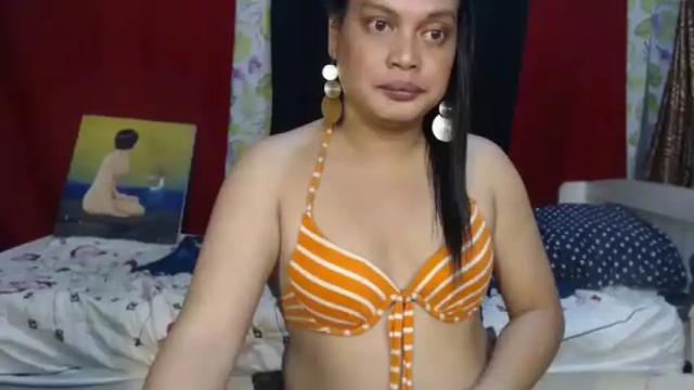 Image 8 of urasiandominaxx Stream on Chaturbate on 18 days ago