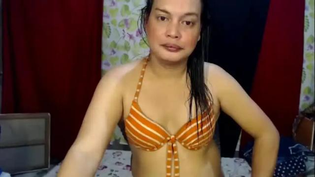 Image 2 of urasiandominaxx Stream on Chaturbate on 2 months ago