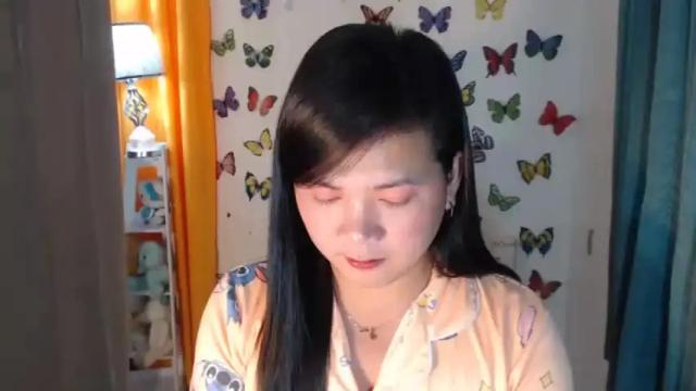 Image 6 of urasianfuckgirlxxx Stream on Chaturbate on 16 months ago