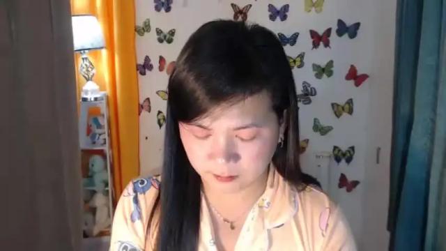 Image 8 of urasianfuckgirlxxx Stream on Chaturbate on 16 months ago