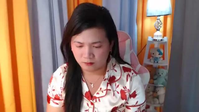 Image 11 of urasianfuckgirlxxx Stream on Chaturbate on 14 months ago