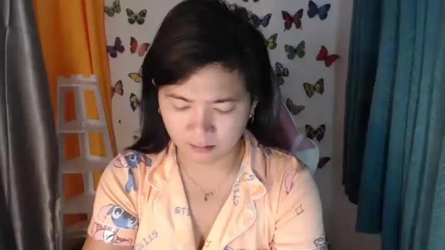 Image 3 of urasianfuckgirlxxx Stream on Chaturbate on 14 months ago