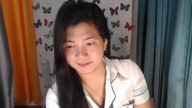 Image 2 of urasianfuckgirlxxx Stream on Chaturbate on 14 months ago