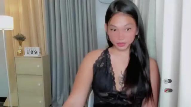 Image 10 of urasiangirl_megan Stream on Chaturbate on 13 months ago