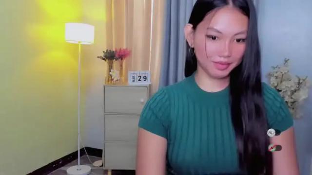 Image 10 of urasiangirl_megan Stream on Chaturbate on 12 months ago