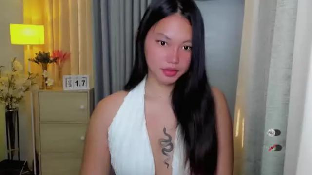 Image 12 of urasiangirl_megan Stream on Chaturbate on 12 months ago