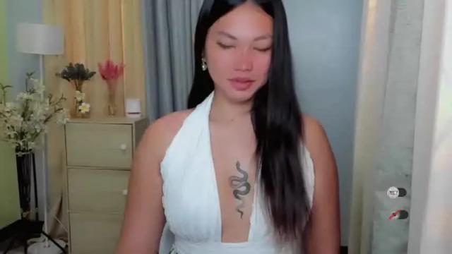 Image 8 of urasiangirl_megan Stream on Chaturbate on 12 months ago