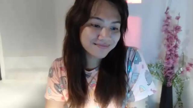 Image 12 of urasianlovelykimxxx Stream on Chaturbate on 12 months ago