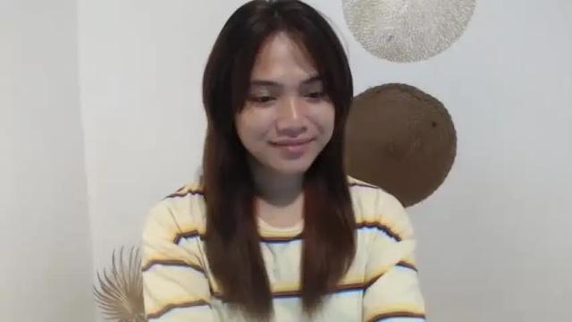 Thumbnail 2, urasianlovelykimxxx's Stream at Chaturbate, 12 months ago