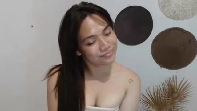 Image 8 of urasianlovelykimxxx Stream on Chaturbate on 20 months ago