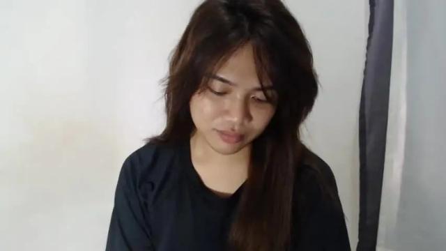 Image 1 of urasianlovelykimxxx Stream on Chaturbate on 11 months ago