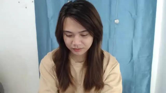 Image 12 of urasianlovelykimxxx Stream on Chaturbate on 20 months ago
