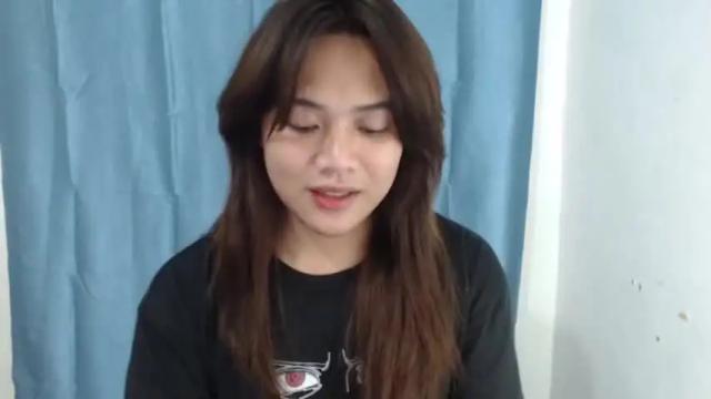 Image 11 of urasianlovelykimxxx Stream on Chaturbate on 20 months ago