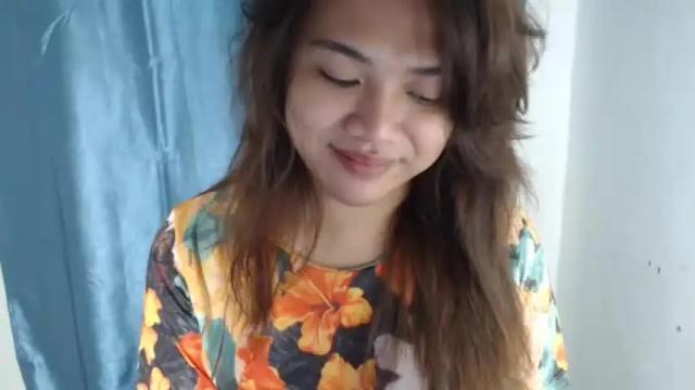 Thumbnail 1, urasianlovelykimxxx's Stream at Chaturbate, 19 months ago
