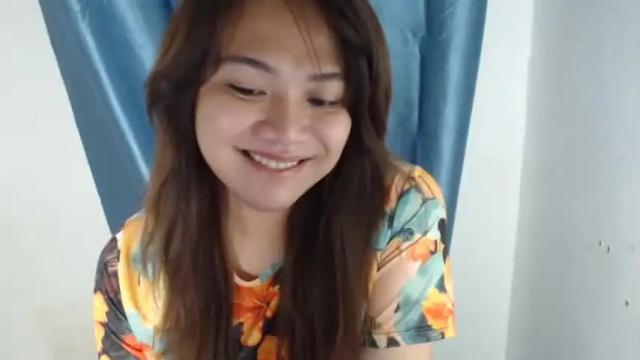 Image 10 of urasianlovelykimxxx Stream on Chaturbate on 20 months ago