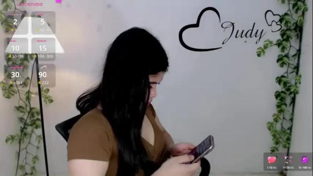 Image 4 of urasianpinayjudyxxx Stream on Chaturbate on 14 days ago