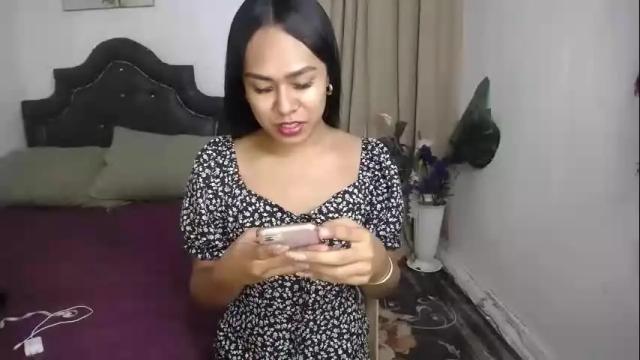 Image 3 of urasians_cummer Stream on Chaturbate on 1 month ago