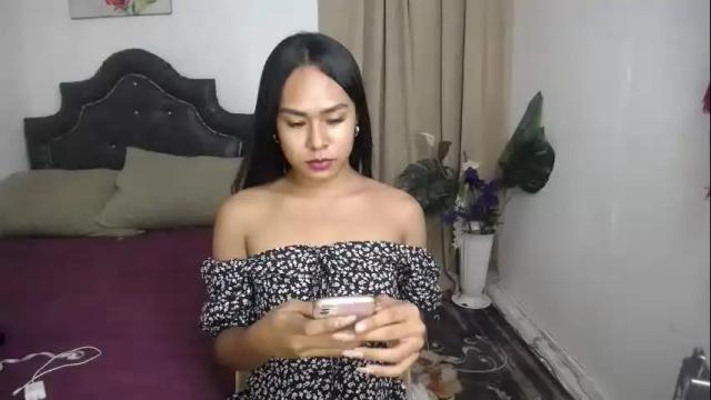 Image 6 of urasians_cummer Stream on Chaturbate on 1 month ago