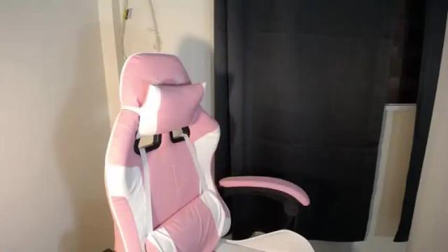 Image 10 of urasiansweet_cummer Stream on Chaturbate on 12 months ago