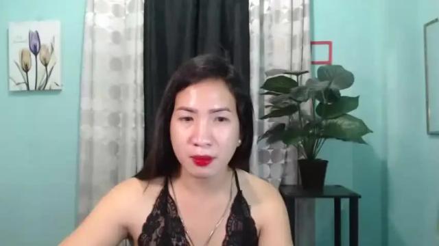 Image 6 of urasiansweetgirl Stream on Chaturbate on 17 months ago