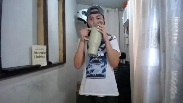 Image 7 of urasiantserika Stream on Chaturbate on 2 months ago