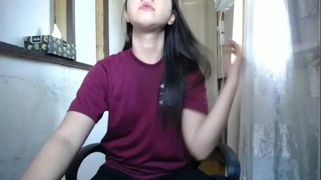 Image 2 of urasiantserika Stream on Chaturbate on 1 month ago