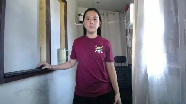 Image 3 of urasiantserika Stream on Chaturbate on 1 month ago