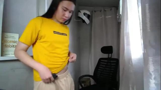 Image 10 of urasiantserika Stream on Chaturbate on 1 month ago