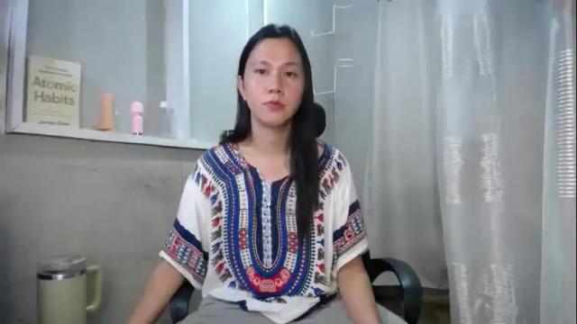 Image 7 of urasiantserika Stream on Chaturbate on 26 days ago