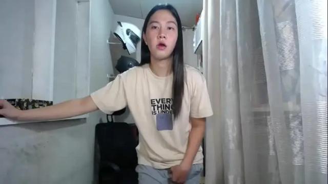 Image 7 of urasiantserika Stream on Chaturbate on 8 days ago