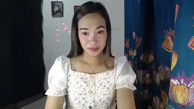 Image 12 of urbaby_kimmy69 Stream on Chaturbate on 12 months ago