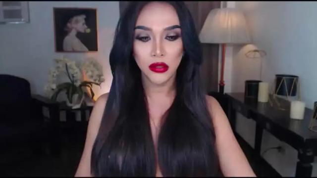 Image 10 of urbarbiecumts Stream on Chaturbate on 18 months ago