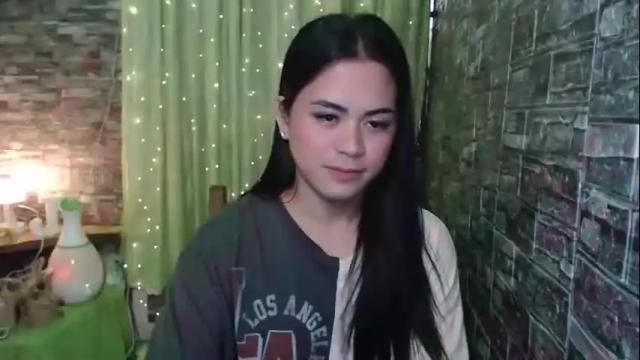 Image 10 of urbbylovelyvan Stream on Chaturbate on 2 months ago