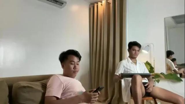 Thumbnail 1, urchattelbitchxx's Stream at Chaturbate, 20 months ago