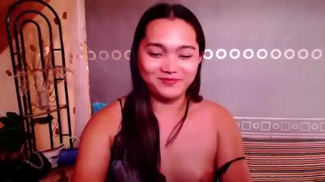 Image 12 of urchristy_lisious Stream on Chaturbate on 17 months ago