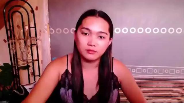 Image 8 of urchristy_lisious Stream on Chaturbate on 17 months ago