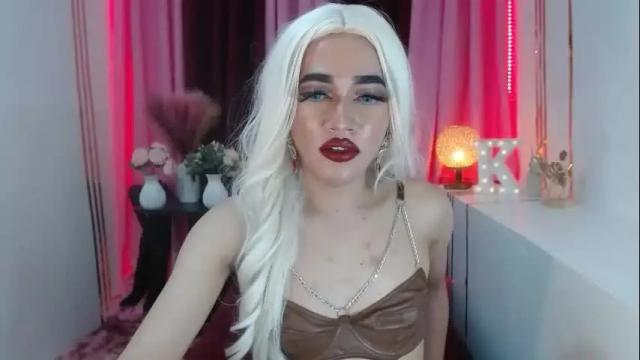 Image 6 of urcumgirlasiants Stream on Chaturbate on 18 days ago