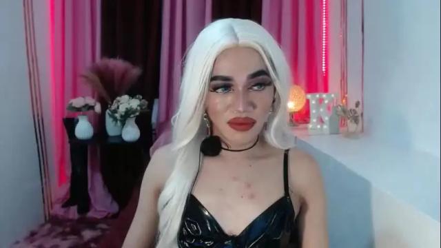 Image 6 of urcumgirlasiants Stream on Chaturbate on 17 days ago