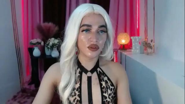 Image 6 of urcumgirlasiants Stream on Chaturbate on 16 days ago
