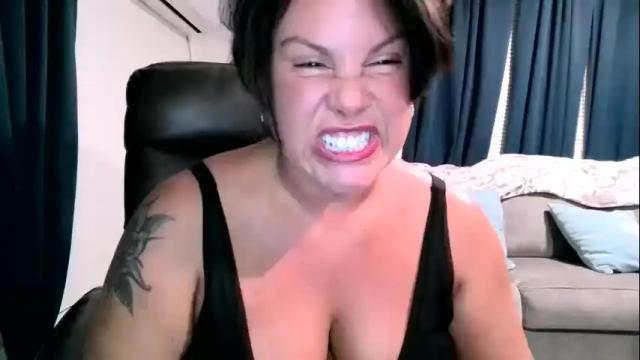 Image 3 of urdarkestfantac Stream on Chaturbate on 15 months ago