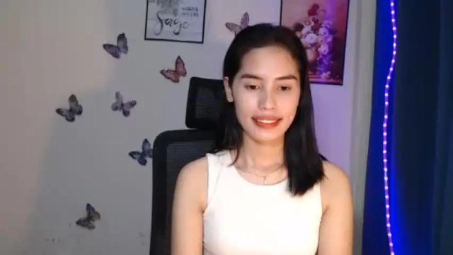 Image 11 of urdestiny_jasmine Stream on Chaturbate on 17 months ago