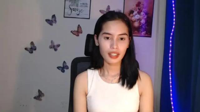 Image 12 of urdestiny_jasmine Stream on Chaturbate on 17 months ago