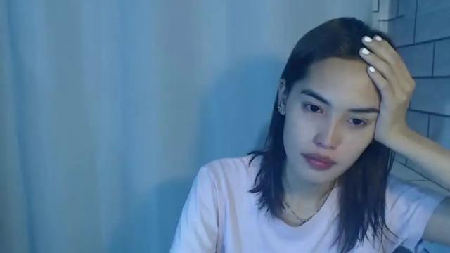 Image 12 of urdestiny_jasmine Stream on Chaturbate on 15 months ago