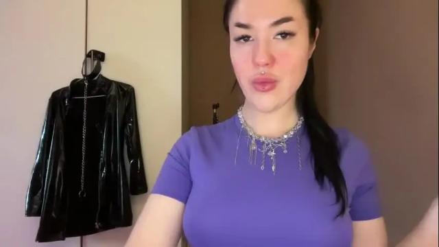 Image 12 of urdevilbaby Stream on Chaturbate on 1 month ago