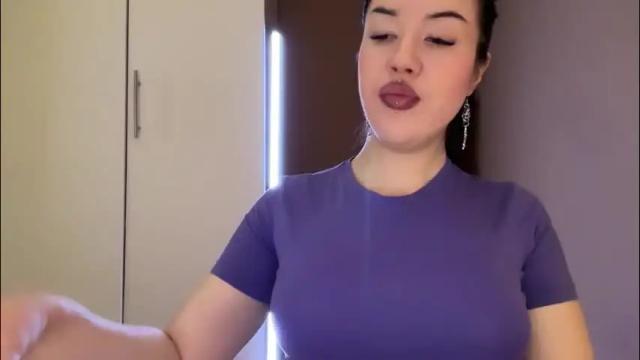 Image 3 of urdevilbaby Stream on Chaturbate on 2 months ago