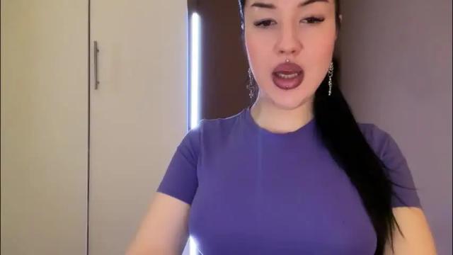 Image 8 of urdevilbaby Stream on Chaturbate on 2 months ago