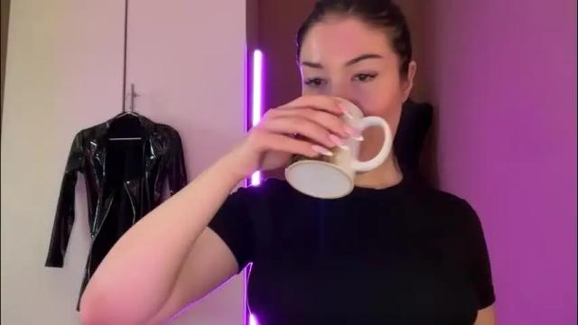 Image 6 of urdevilbaby Stream on Chaturbate on 1 month ago